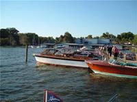 Click to view album: 2006 MtDora Boat Show